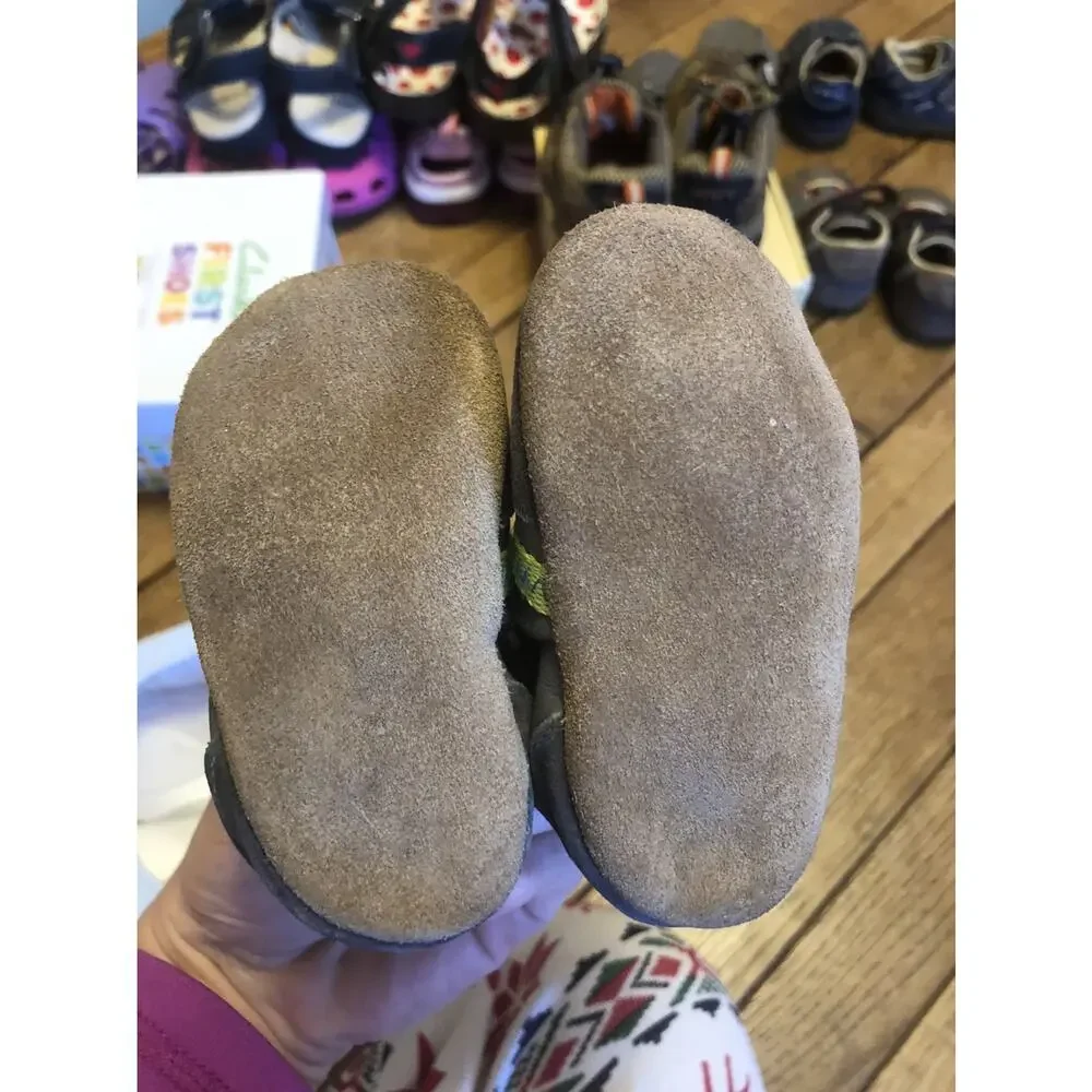 Robeez Grey And Blue Green Sneakers 0-6 size 1